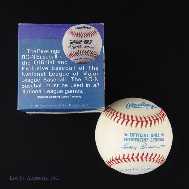 Ken Griffey Jr / Sr Signed Baseball - 3