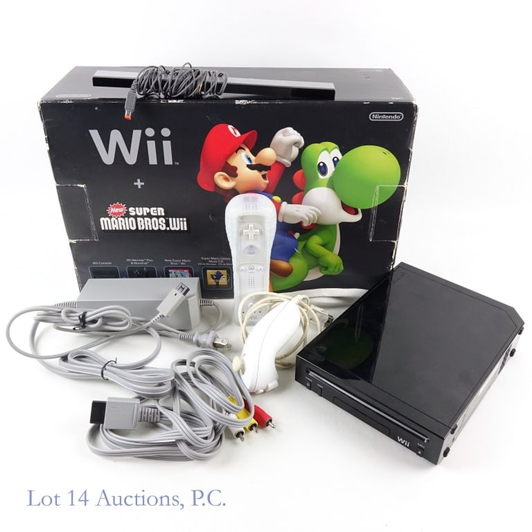 Nintendo Wii Black Console & Accessories T&W (1 of 6)