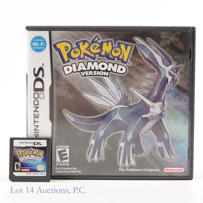 Pokemon Diamond Version Nintendo DS Authentic CIB: Authentic Pokemon Diamond Version Nintendo DS cartridge. Complete in original box with the manual booklet.