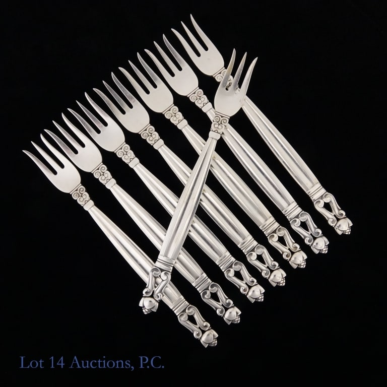 Georg Jensen Sterling Silver 8 Acorn Forks Denmark: Post-war Sterling silver Acorn 1915 pattern cocktail forks made by Georg Jensen, Denmark. Eight (8) spoons - approximately 7ozt. (220g) total weight. (ASW=6.5 ozt.). 5.75" long.
