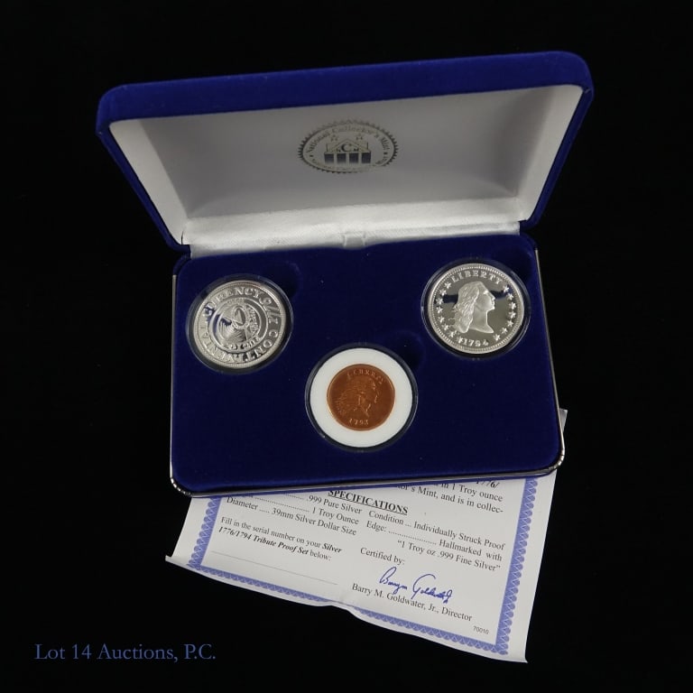 Replica 1776/1794 Tribute Rounds (ASW 2 Ozt.), 3: Replica 1776/1794 tribute US coins 3 round set (National Collectors Mint). COA reports two rounds metal is 99.9% silver and weighs 1 ozt each round and bonus small copper round in 3-item set.
