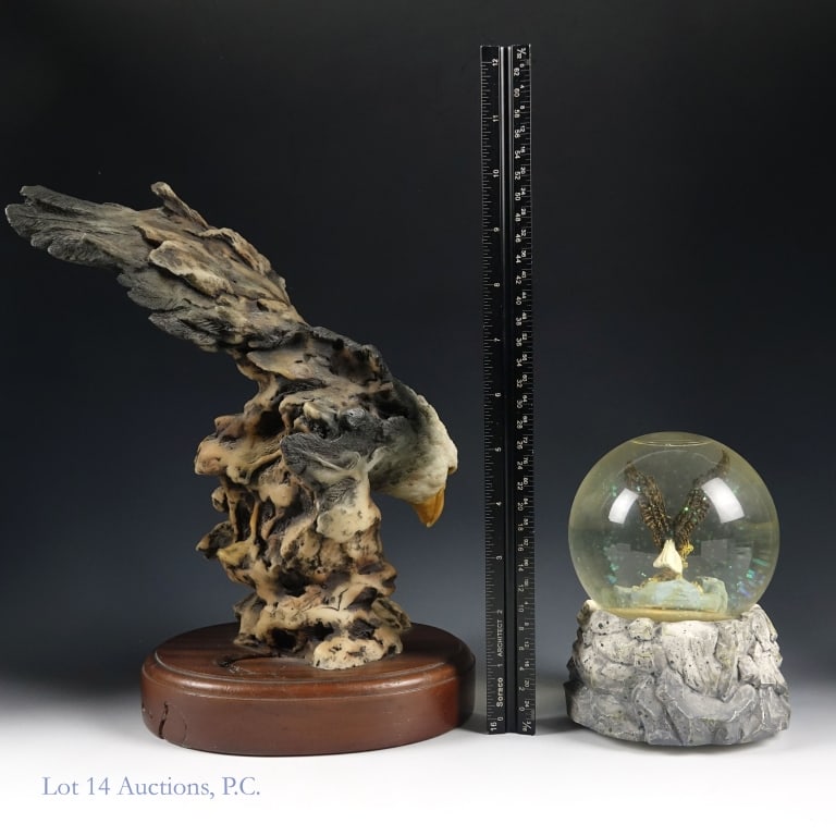 Bald Eagle Resin Statue & Snowglobe - 2