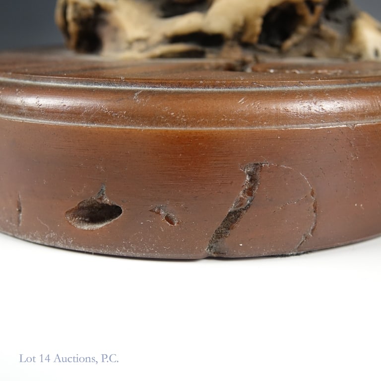 Bald Eagle Resin Statue & Snowglobe - 3