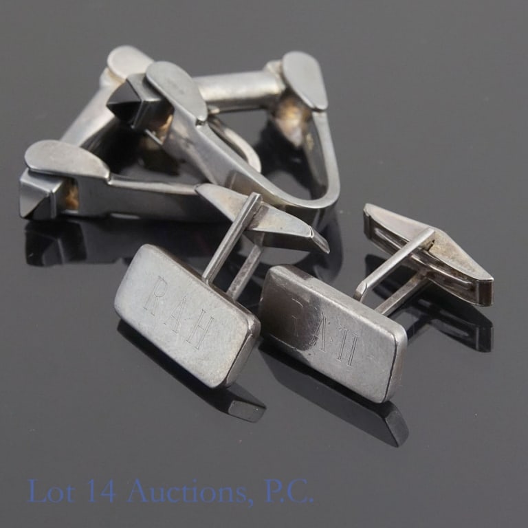 Thomas Pink +1 Sterling Silver Cufflinks (1 of 8)