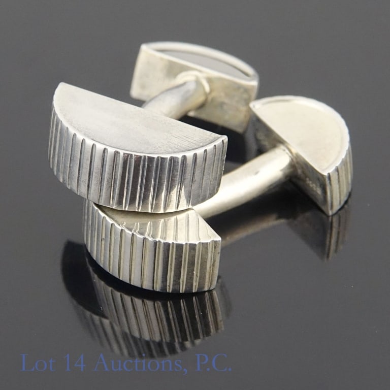 Tiffany & Co. Sterling Silver Cufflinks: Tiffany & Co sterling silver cufflinks. Approximately 21.7 g - 0.70 ozt. total weight.