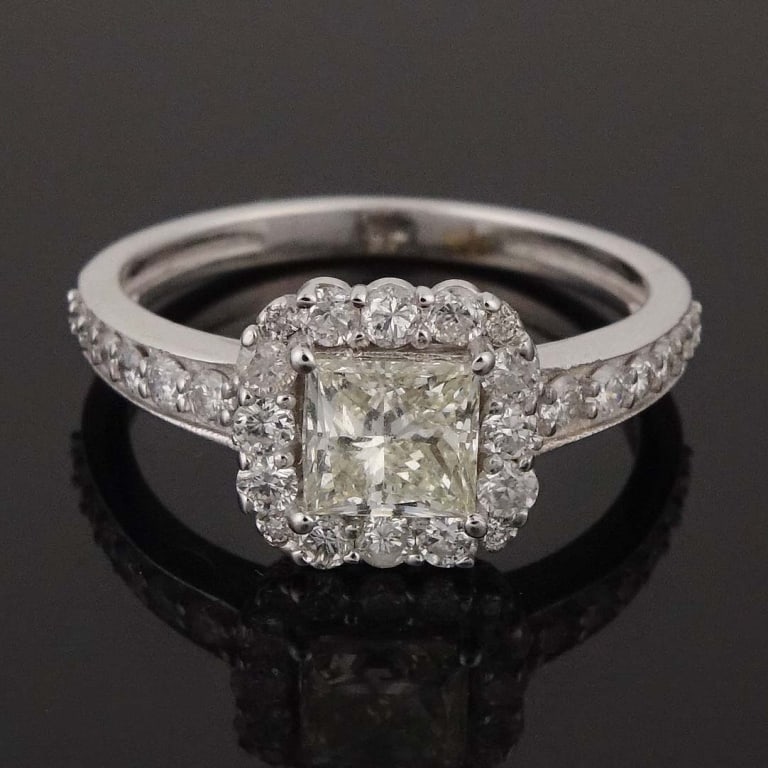14k White Gold Diamond Engagement Ring w/ ID: Size 6 princess cut engagement ring made with 14k white gold, decorated with diamonds (0.80 ct center stone, 0.45 cttw sidestones). Total weight of ring is approximately 2.93. Identification and appra