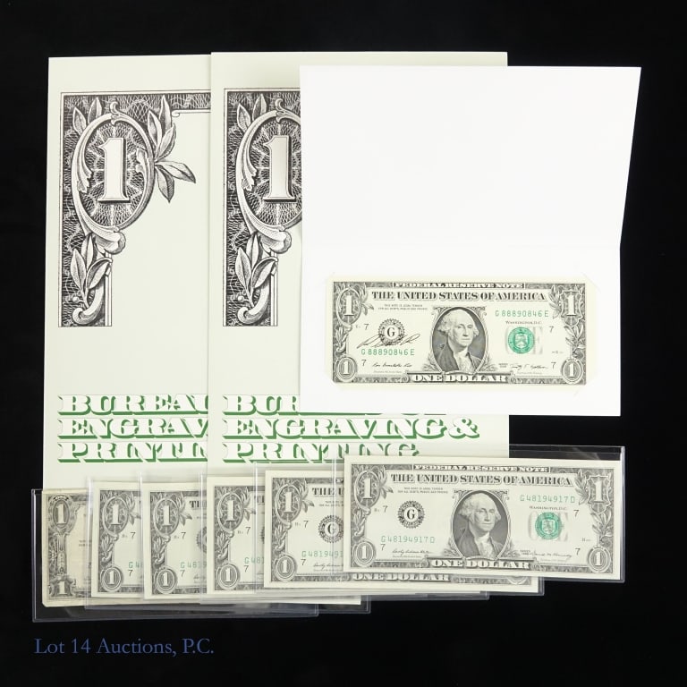 Special US $1 Certif. & Notes Collections, 15: Fifteen (15) United States dollar certificate and notes mostly in CU condition as follows: ---series 1935-E $1 silver certificate - blue seal s/n Z-82755330-G; ---series 1969 $1 Federal Reserve notes