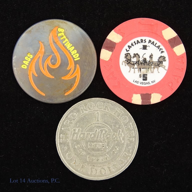 Dass Bettinardi Ball Marker & Two Casino Tokens (1 of 2)