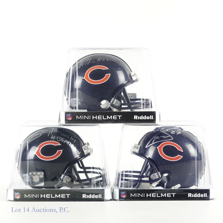 Chicago Bears Signed Mini Helmets AS IS (3): Three Riddell mini helmets signed by former Chicago Bears players. The signatures in this collection include mini helmets signed by Sherrick McManis *** Sam Acho *** Kevin Toliver. None of these signa