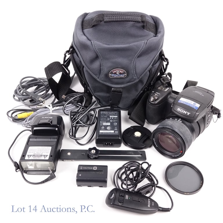 Sony DSC-R1 Bridge Camera, Flash, Remote & More (1 of 8)