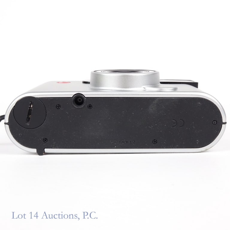 Leica C1 Compact Camera With Leather Case - 4