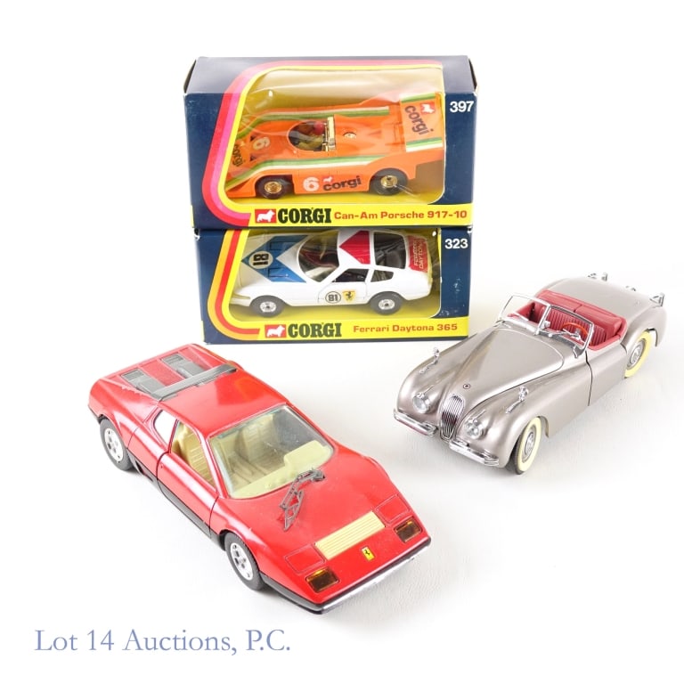 Danbury Mint, Corgi, Bburago Die Cast (4): Danbury Mint, Corgi, Bburago Die Cast (4). Collection of die cast cars : Danbury Mint 1949 Jaguar (1:24); Bburago Ferrari BB512 (1/24, some scratches); Corgi Ferrari Daytona 365 GTB/4, CIB (1:36); Cor