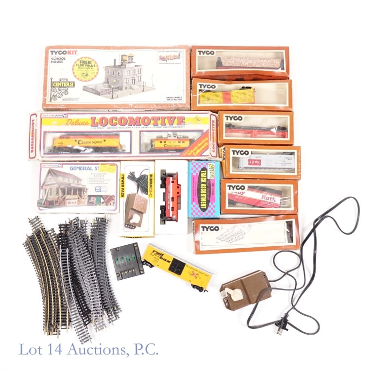 HO Scale Model Trains And Accessories (1 of 3)