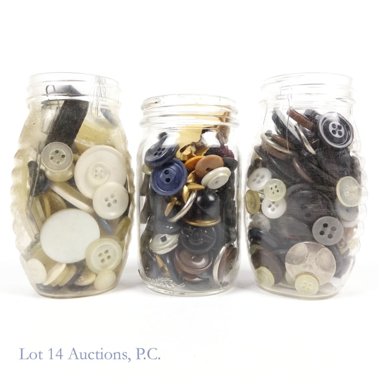 Button Collection 7+ Pounds - 5
