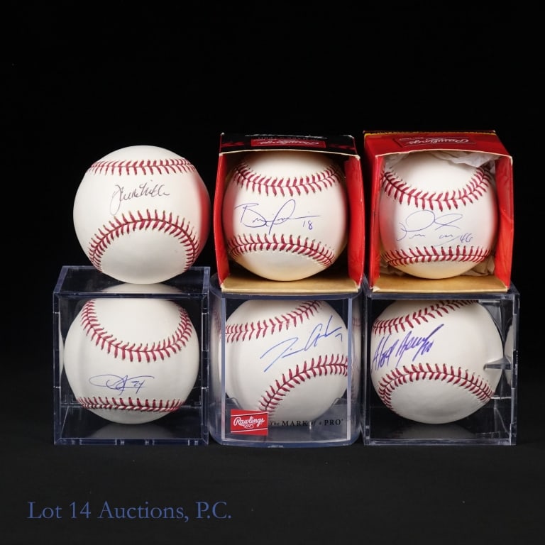 6 Baseballs Signed By Unknown Players (1 of 5)