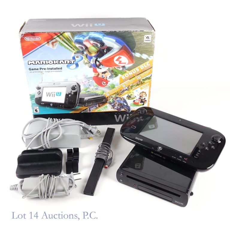 Nintendo Wii U Mario Kart 8 Deluxe Set CIB T+W (1 of 5)