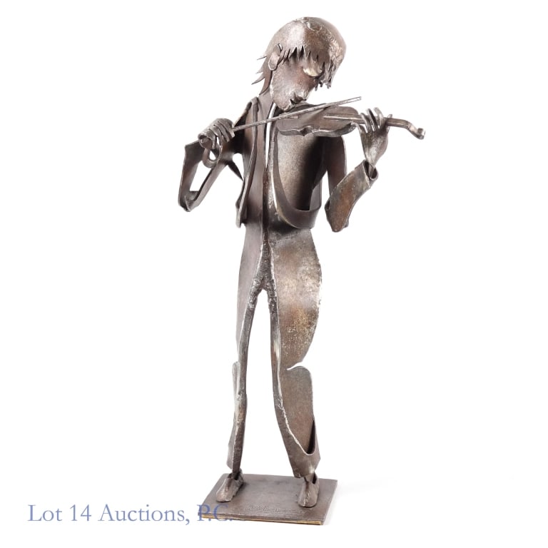 Eleuterio Blasco Ferrer Metal Violinist Sculpture: Attributed to Eleuterio Blasco Ferrer (1907 - 1993, Spain). Metal sculpture of a violinist signed "E. Blasco" on base. Approximately 18.6" tall x 9.5" wide x 6.5" deep, base is approximately 4 x 5".