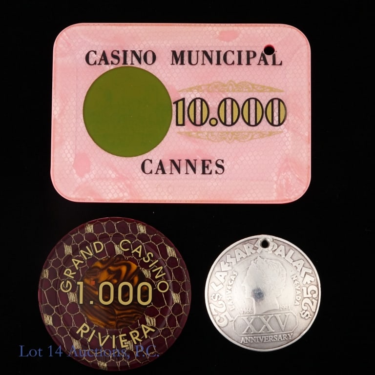 Silver & Plastic Casino Gaming Tokens, 3 (1 of 2)