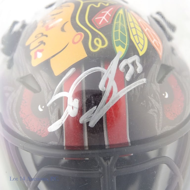 Chicago Blackhawks Signed Mini Helmets (8) - 10