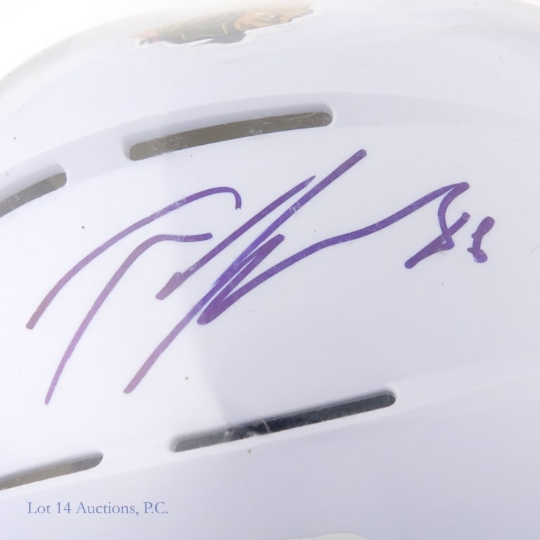 Chicago Blackhawks Signed Mini Helmets (8) - 2
