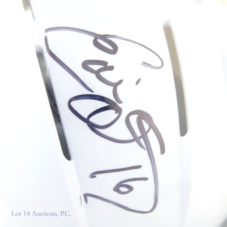 Chicago Blackhawks Signed Mini Helmets (8) - 4