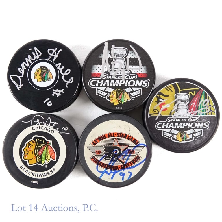 Blackhawks Legends Signed Pucks (5) - 2