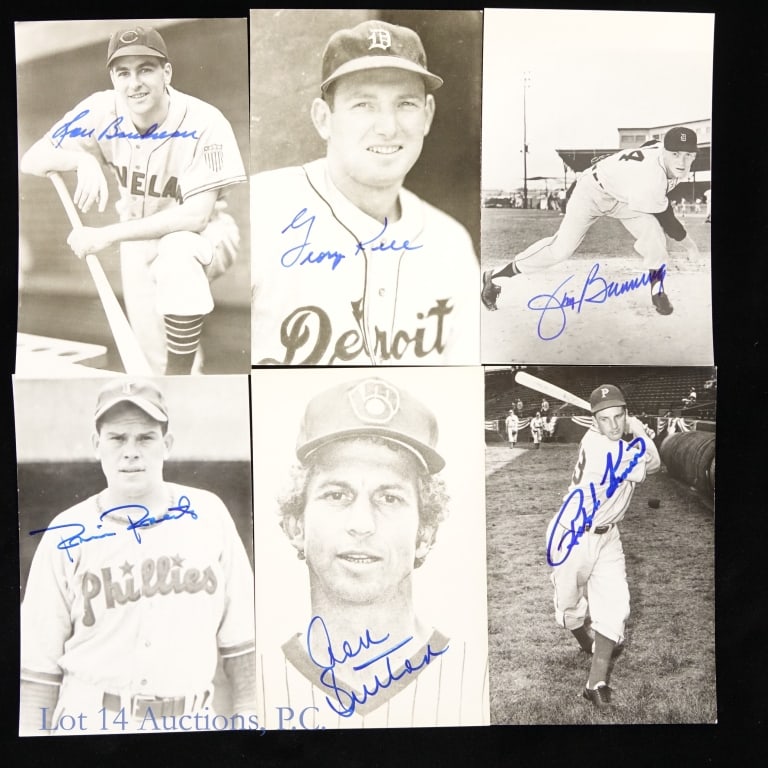 Signed Baseball Player Postcards (12) - 3