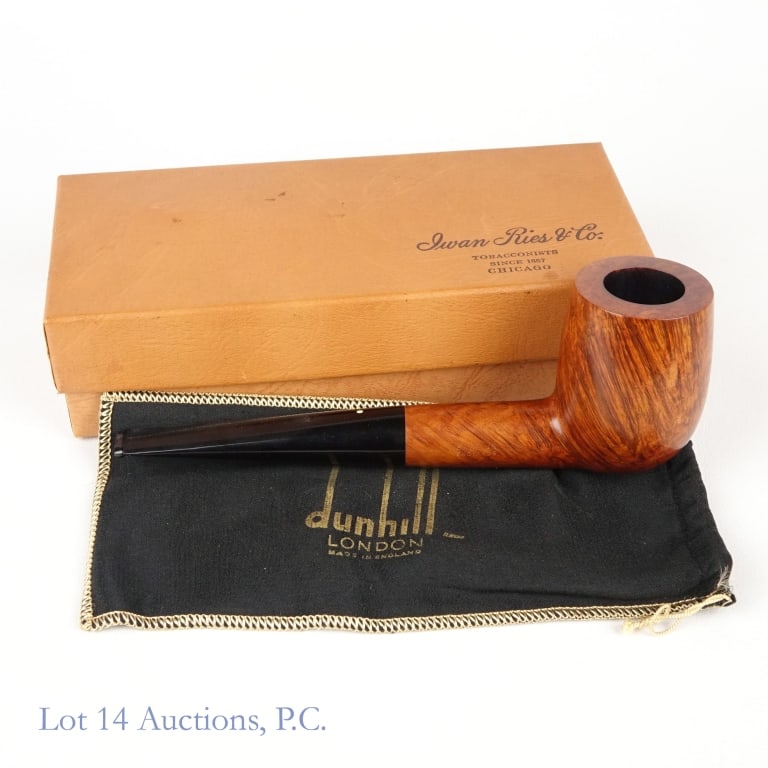 Dunhill Root Briar Pipe ODA 836, Unsmoked: Dunhill Root Briar Pipe ODA 836, Unsmoked. Dunhill Tobacco pipe. Markings on pipe: Made In England o; ODA 835; Dunhill Root Briar. Dunhill sleeve included. Item is in Iwan Ries & Co. box. Some shelf