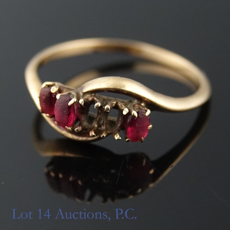 10k(?) Yellow Gold Ring - 5