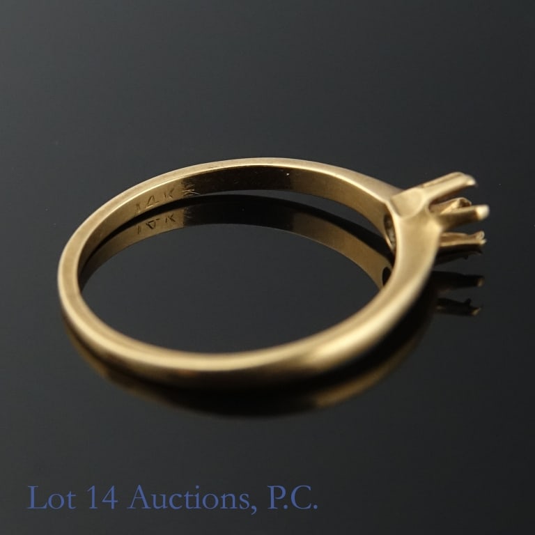 14k Yellow Gold Ring w/ Missing Stone - 4