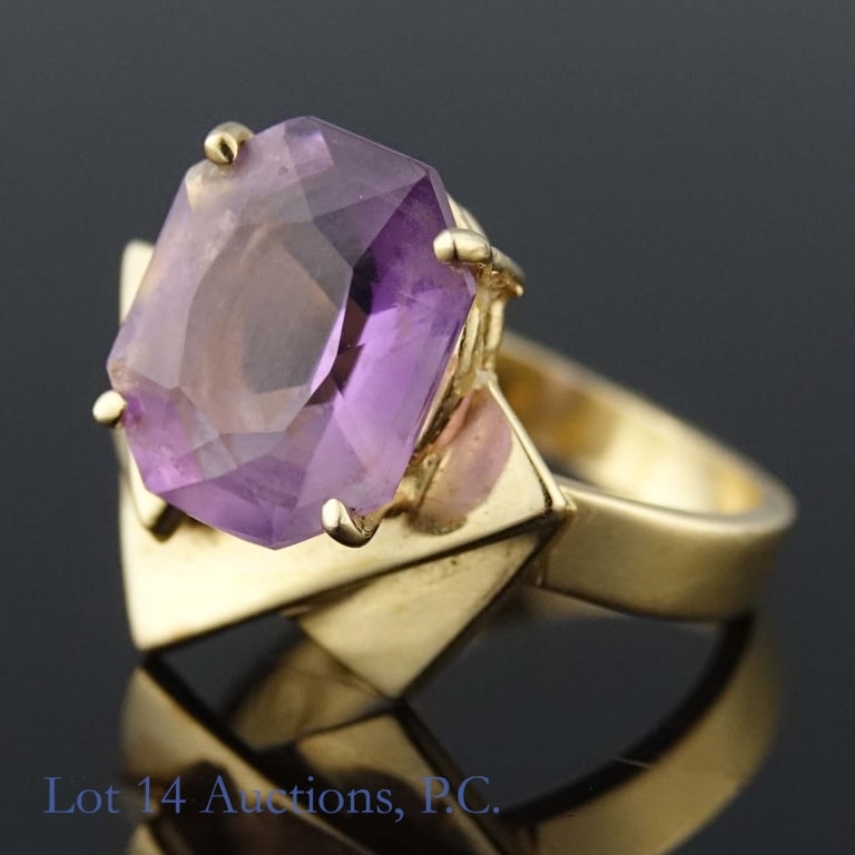 14k Yellow Gold and Amethyst Ring (1 of 6)