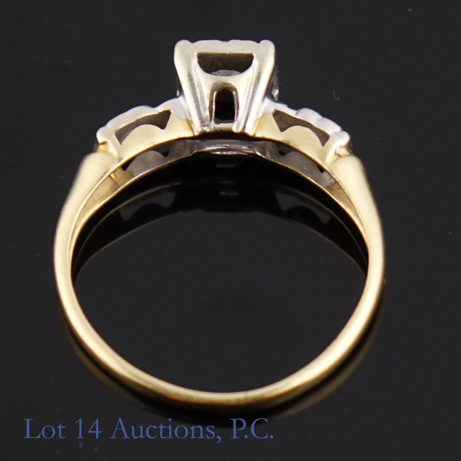 14k Gold Diamond Ring - 4