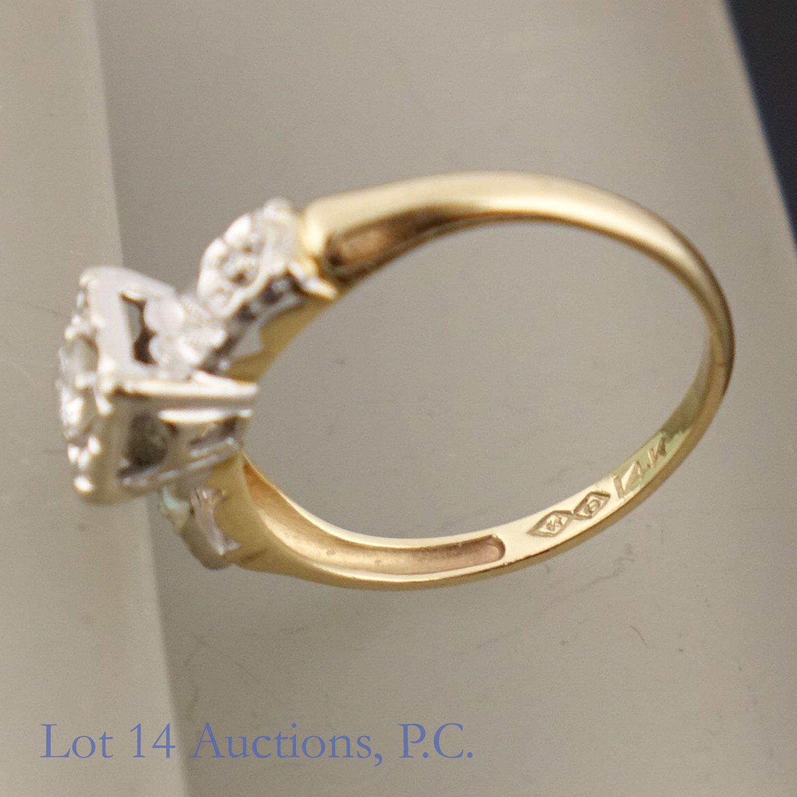 14k Gold Diamond Ring - 6
