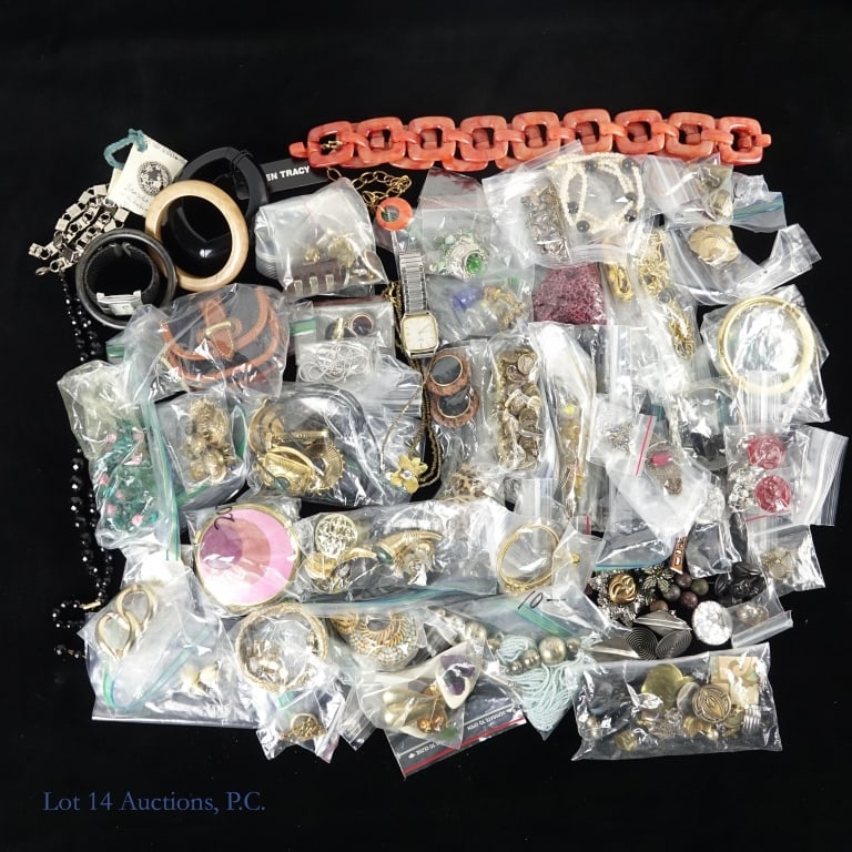 Fashion / Costume Jewelry Collection (~4lbs): Approximately 4lbs of various fashion and costume jewelry. See photos for details and selection.