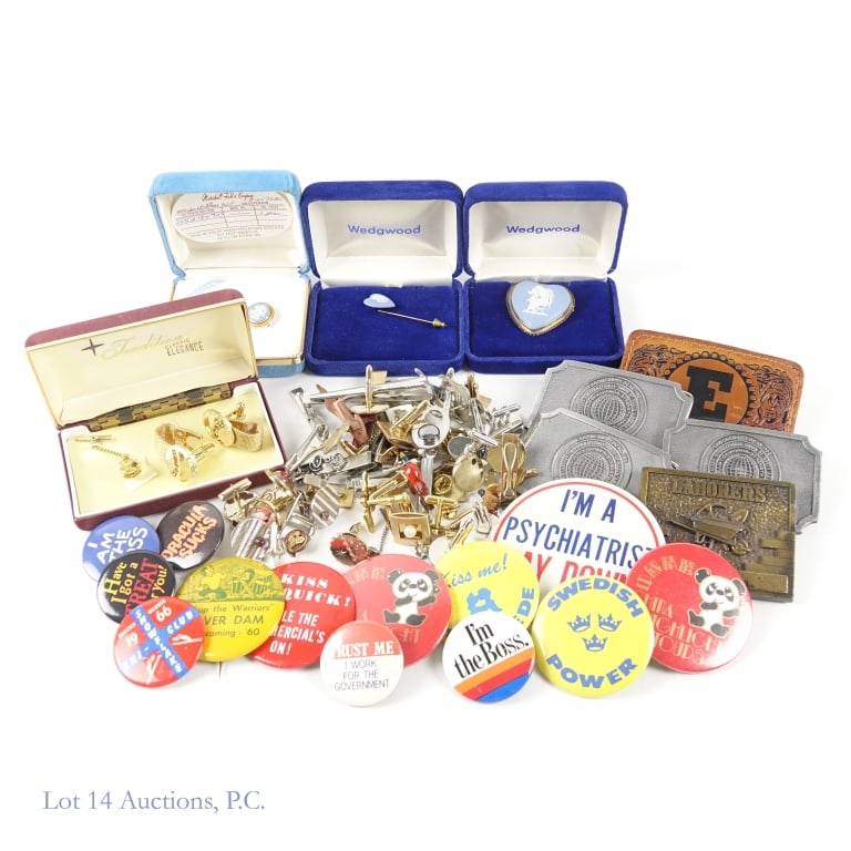 Junk Drawer, Wedgwood Jewelry etc.: Junk Drawer, Wedgwood Jewelry etc. Items include Wedgwood jewelry, pins, cufflinks and belt buckles. Wear and tear consistent with age and use. See photos for more details on condition and content.