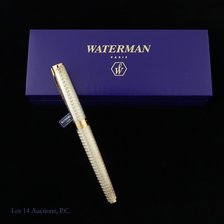 Waterman L'Etalon Sterling Fountain Pen 18K Nib: Waterman L'Etalon sterling silver fountain pen with 18K gold nib. Piston converter, instructions and original box included. Excellent condition. Shows no signs of fill / use.