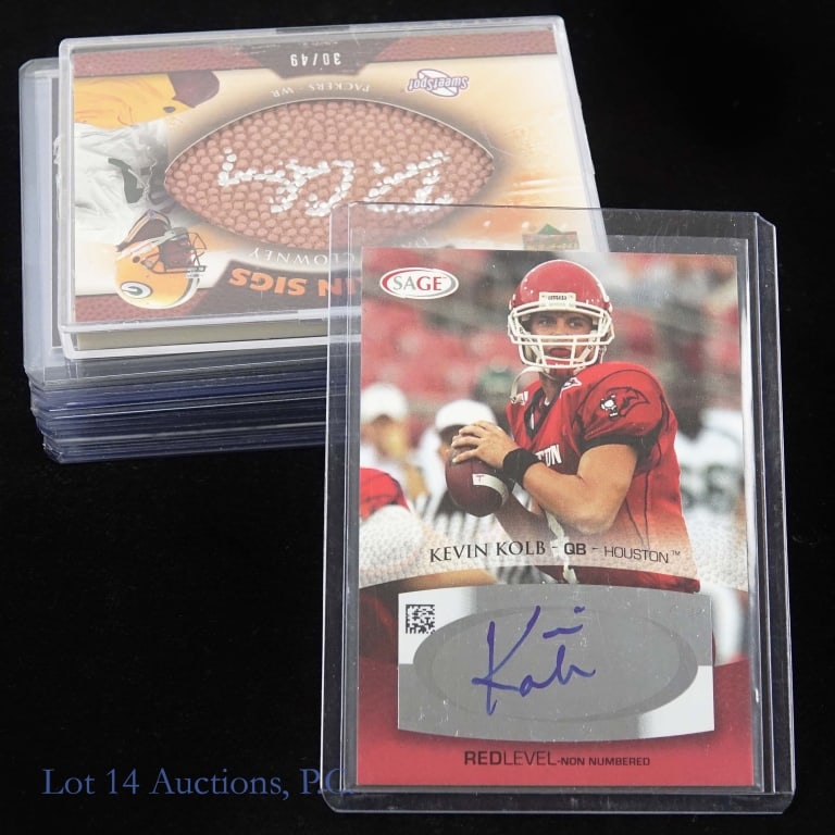 16 Signed Football Cards, Certified: This is a nice assortment of sixteen signed football cards with all cards having been certified by the card manufacturer. Signatures included in this collection are Rosey Grier on a Donruss Gridiron