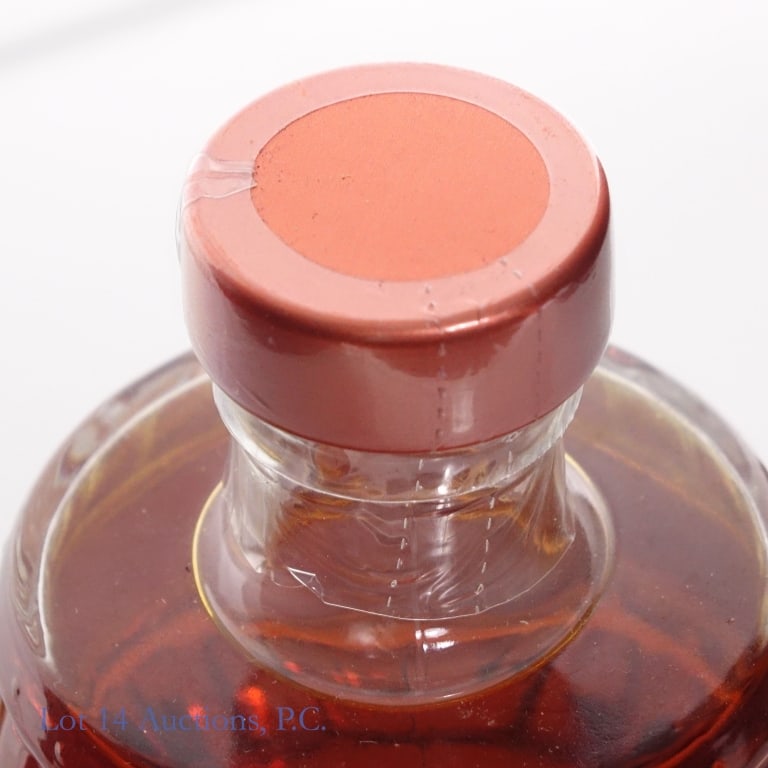 Elijah Craig Barrel Select Bourbon (Grenade) - 3