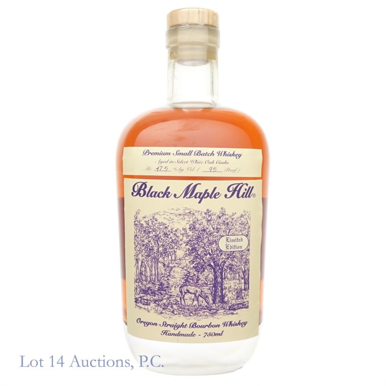Black Maple Hill Premium Sm Batch Bourbon: Black Maple Hill Small Batch Bourbon, Limited Edition. 95 proof, 750ml. Some sediment visible.