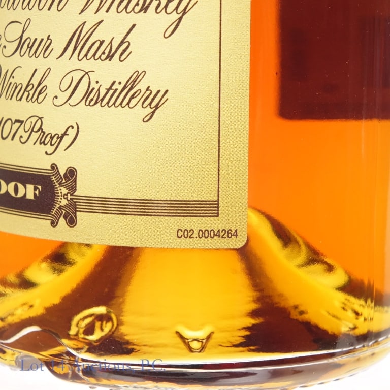 Old Rip Van Winkle 10 Year Bourbon - 4
