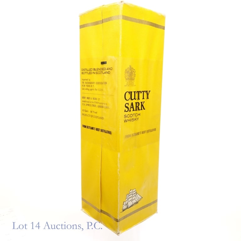 Cutty Sark Scotch Whisky in Gift Box (1 of 4)