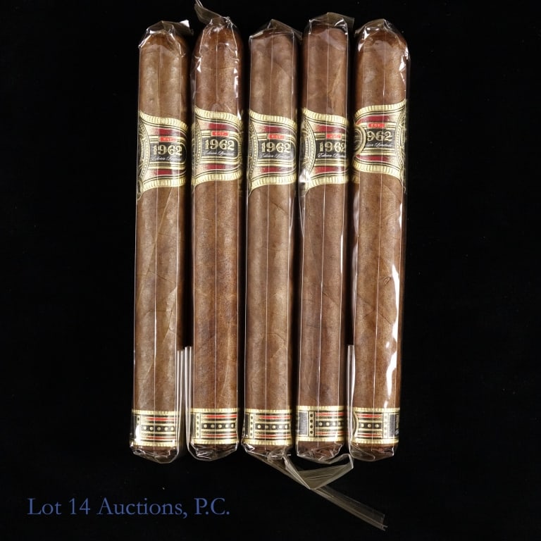 Camacho Pre-Embargo Toro Cigars (5 Pack) - 3