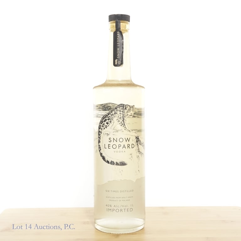 Snow Leopard 6x Distilled Vodka, Poland, 1 Litre (1 of 4)