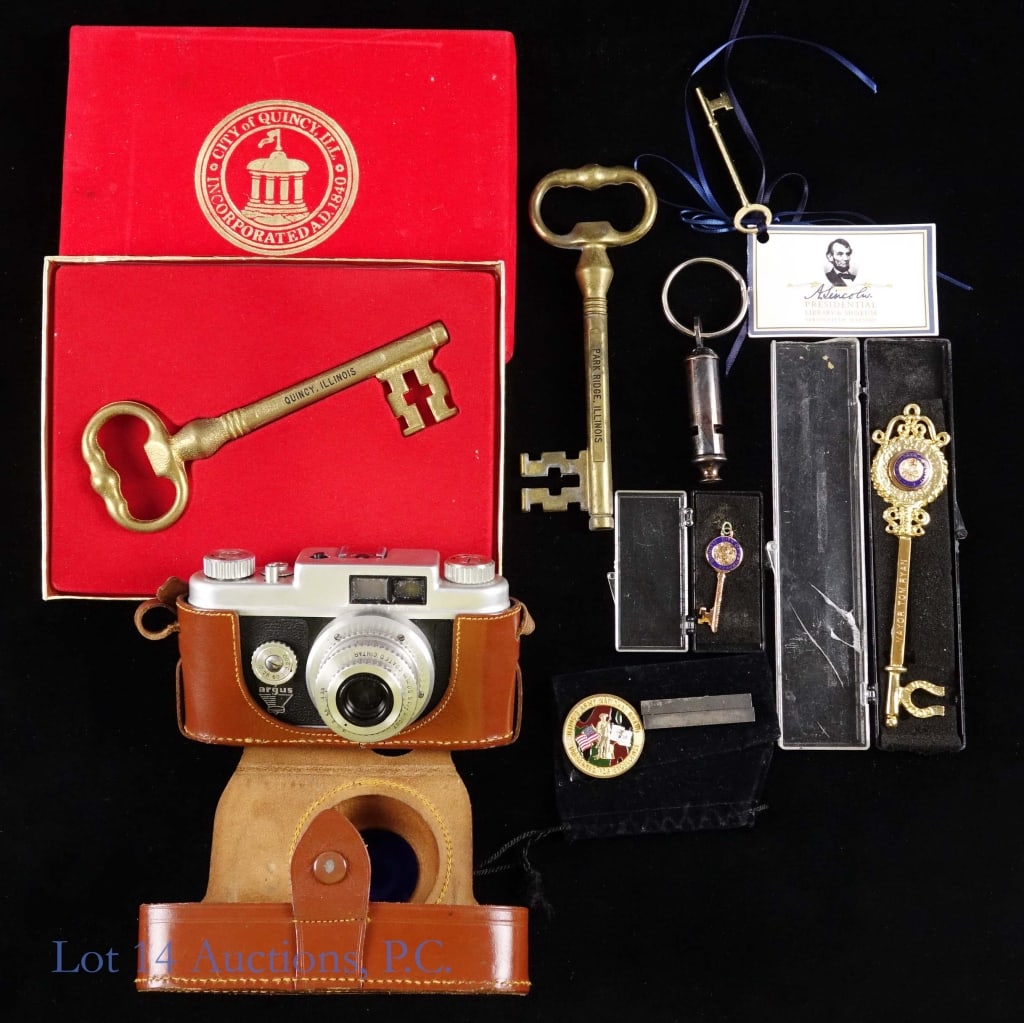 IL Gov George Ryan Personal Items - 8