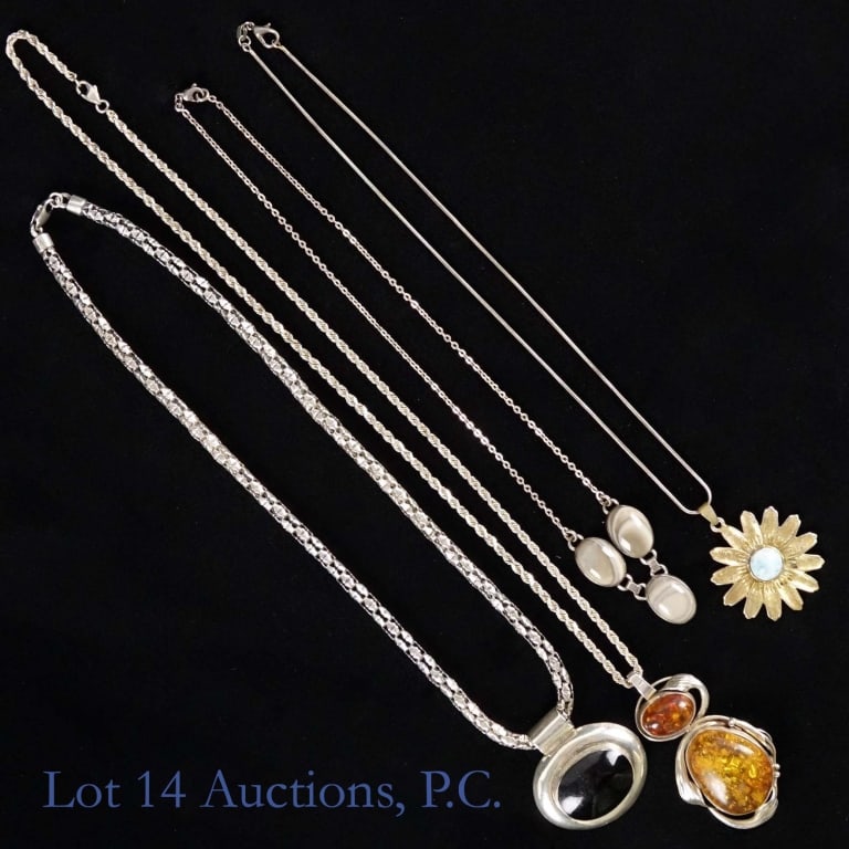 Sterling Silver Necklaces (4): Four sterling silver necklaces of varying style, all in good condition. Total weight of all four is approximately 104.81g or 3.36 troy oz.