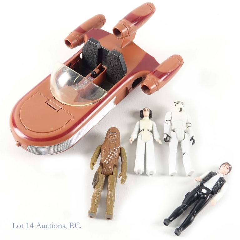 Star Wars Figures and Landspeeder (5): Star Wars Figures and Landspeeder (5). Collection of Star Wars items. 1978 Landspeeder, suspension working, crack in windshield, scratches. 1977 Chewbacca. 1977 Han Solo (big head). 1977 Princess