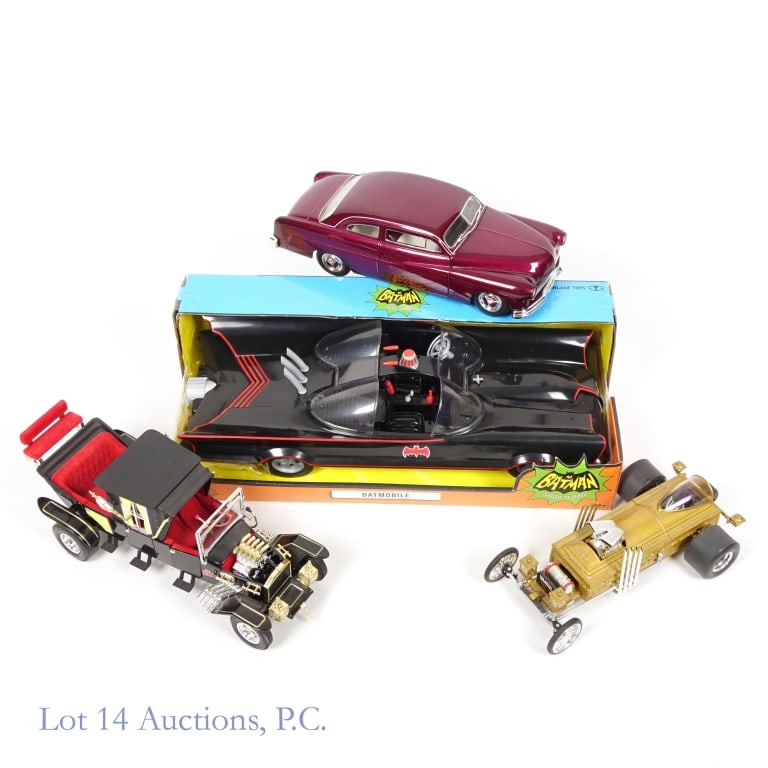 T.V. & Movie Die-Cast Cars 1:18 (4): T.V. & Movie Die-Cast Cars 1:18 (4). Collection of four (4) 1:18 scale vehicles from motion pictures and television screens. The Munsters Dragula (Ertl); The Munsters Koach (Ertl); Batman Classic TV S