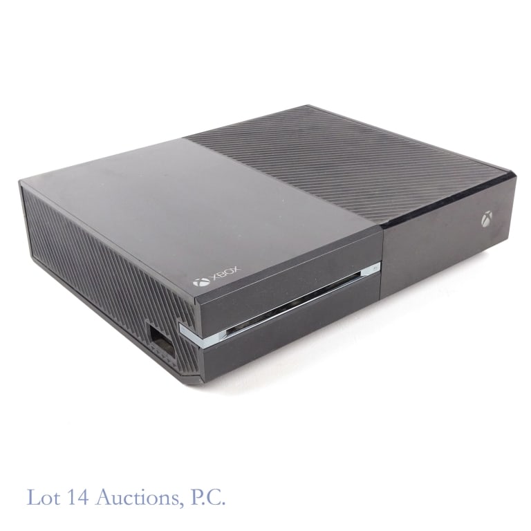 XBox One Consoles (3) T+W* - 2