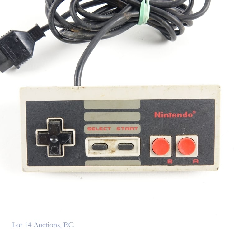 Nintendo NES Console With Games * - 7