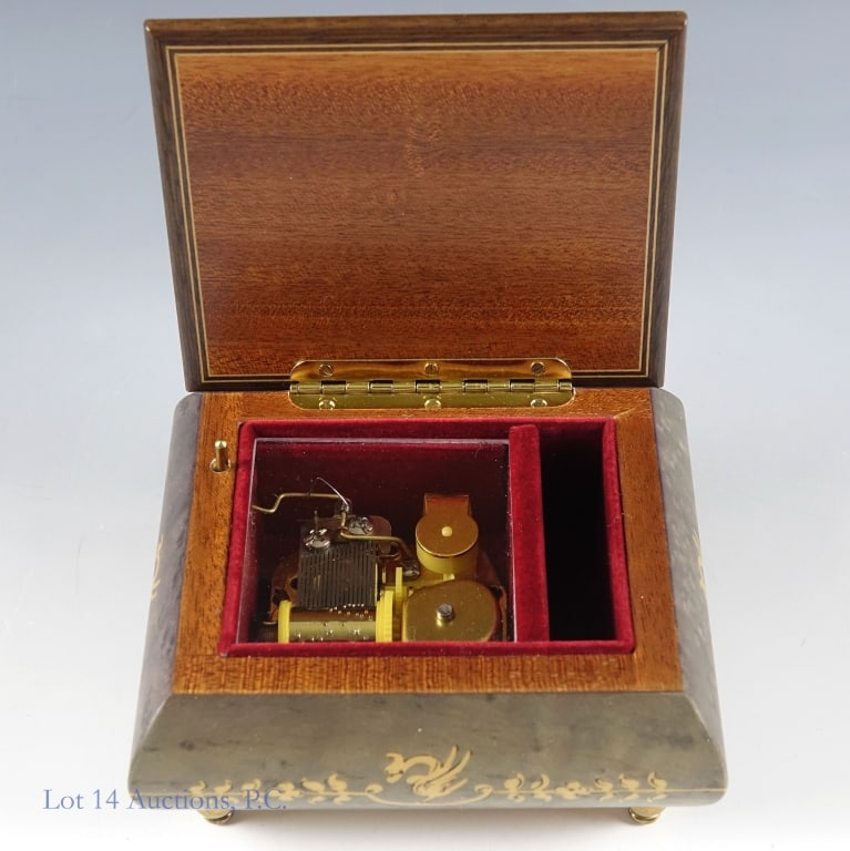 Italian Artisan Music & Jewelry Box: Italian Artisan Music & Jewelry Box. 5" x 4" x 2.5" wooden music and jewelry box that plays Torna a Surriento. Made in the town of Sorrento in Italy. Arabesque inlay. Item is tested and working.